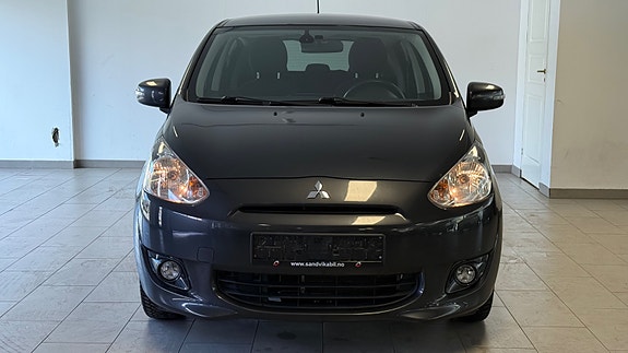Mitsubishi Space Star 2 of 5