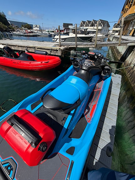 SeaDoo RXT X 325 - 15 Timer 3 of 5