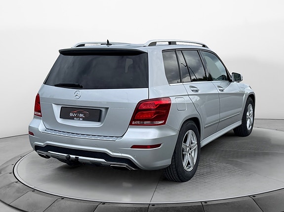 Mercedes-Benz GLK 4 of 5