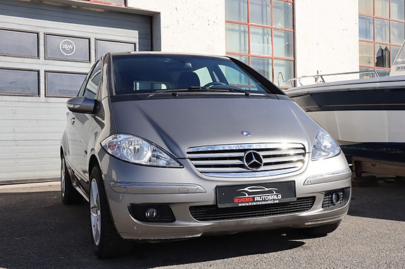 Mercedes-Benz A-Klasse 2 of 5