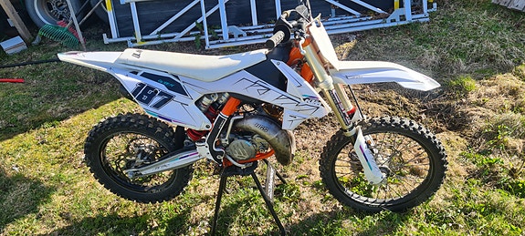 KTM Sx 85 2 of 5
