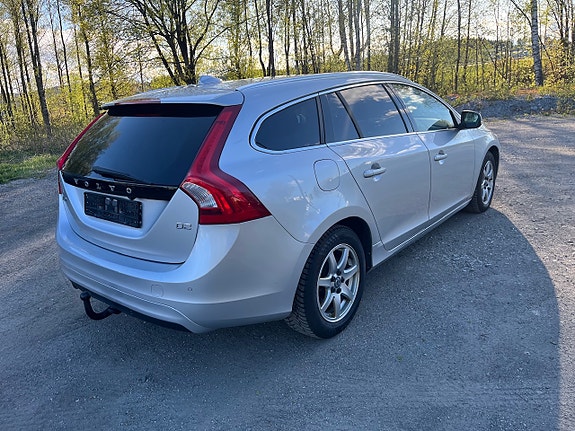 Volvo V60 5 of 5