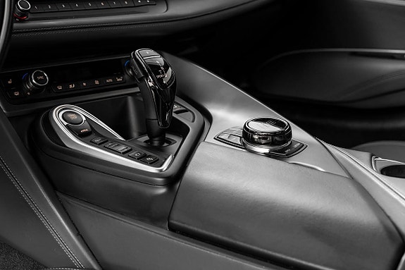 BMW i8 24 of 30