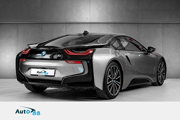 BMW i8 9 of 30