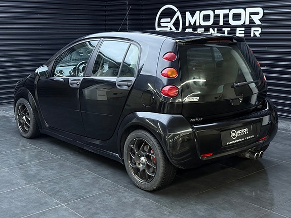 Smart Forfour 2 of 5