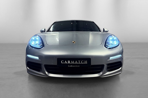Porsche Panamera 3 of 5