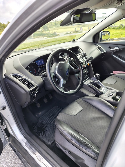 Ford Focus 7 of 30