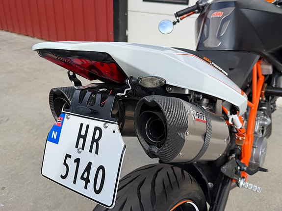 KTM 11 of 14