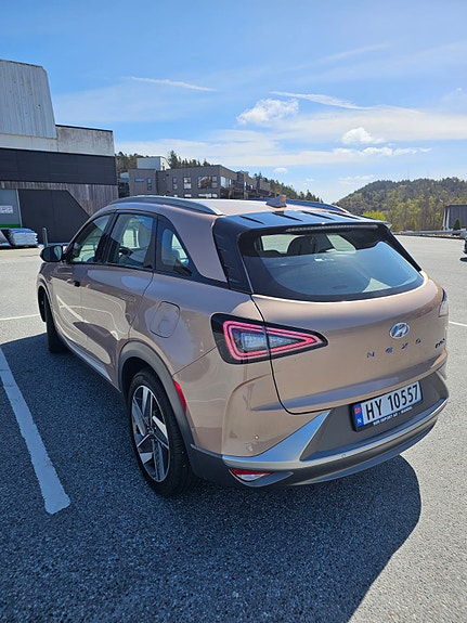 Hyundai Nexo 4 of 8