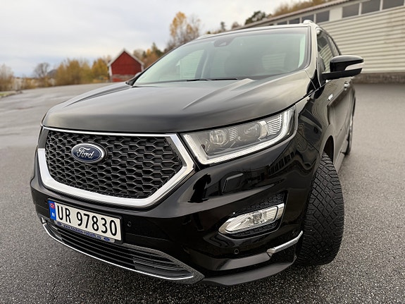 Ford Edge 4 of 5