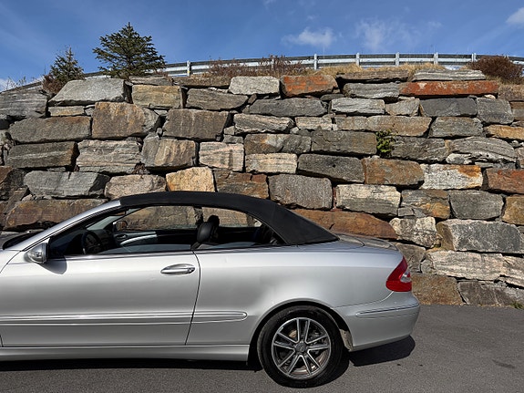 Mercedes-Benz CLK-Klasse 22 of 30