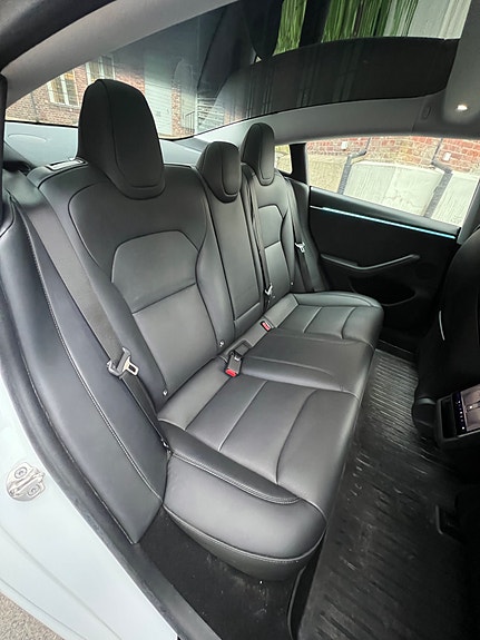 Tesla Model 3 15 of 20