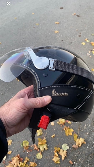 Vespa LX 125 Touring 5 of 5