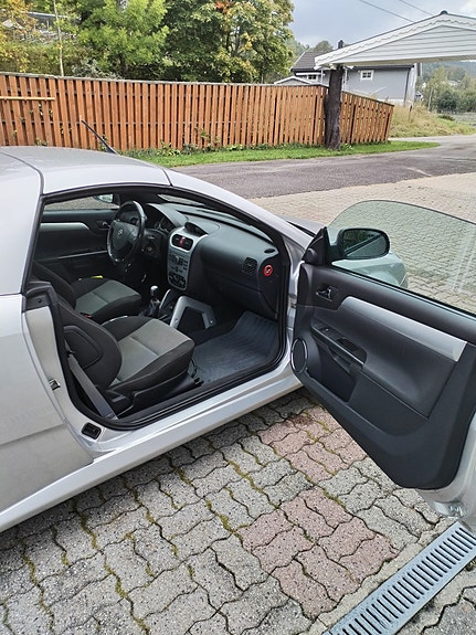 Opel Tigra 3 of 5