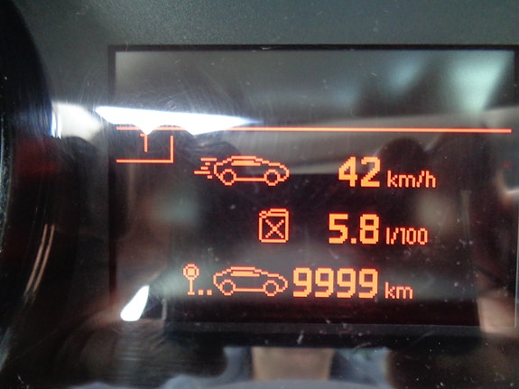 Peugeot 3008 23 of 28