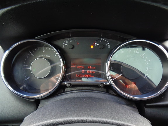 Peugeot 3008 22 of 28