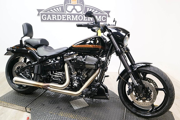 Harley-Davidson Pro Street Breakout CVO 29 of 30