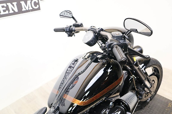 Harley-Davidson Pro Street Breakout CVO 25 of 30