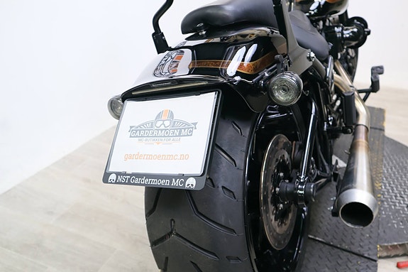 Harley-Davidson Pro Street Breakout CVO 28 of 30