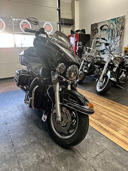 Harley-Davidson FLHTCU Ultra Classic Electra Glide
