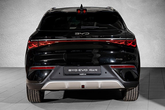BYD Atto 3 4 of 28