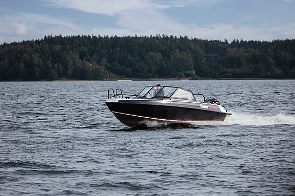 Buster Magnum V-MAX Yamaha VF250 Se den i vår utstilling!