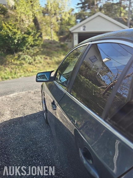 BMW 520i 6 of 13