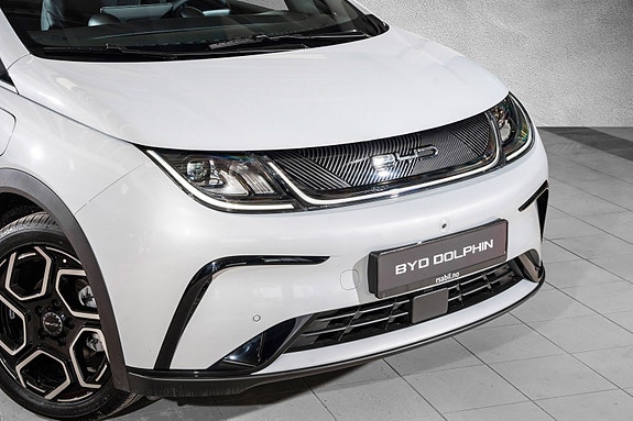 BYD Dolphin 5 of 23