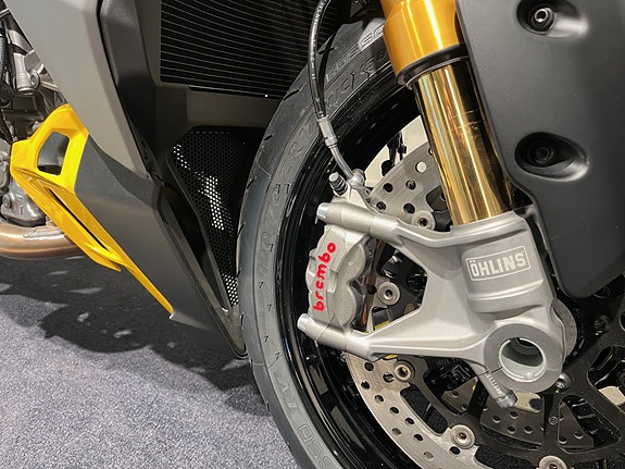 Ducati Streetfighter V2 S 11 of 11