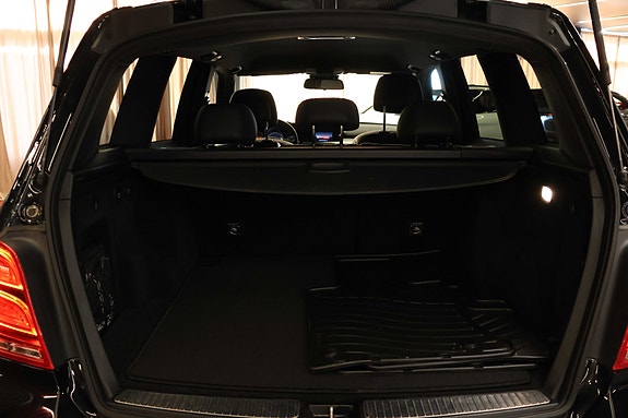 Mercedes-Benz GLK220 21 of 30