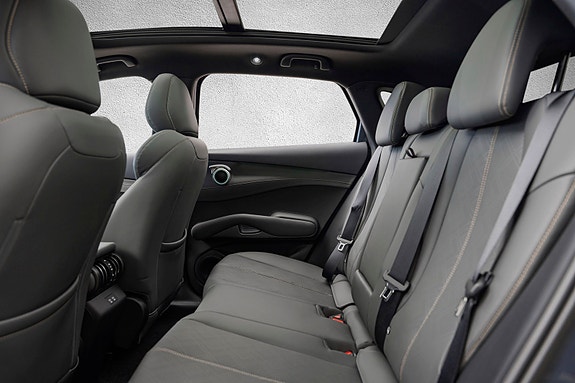 BYD Atto 3 Evo 13 of 28