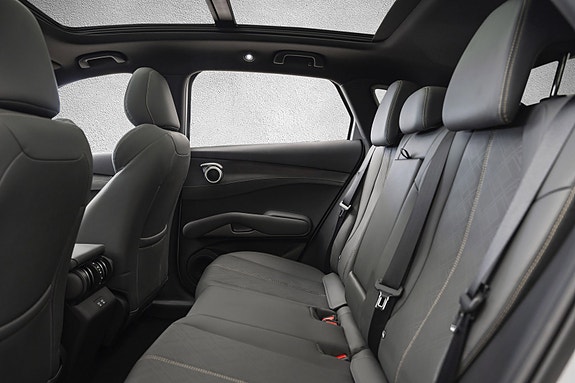 BYD Atto 3 Evo 13 of 27