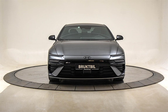 Hyundai Ioniq 6 8 of 30