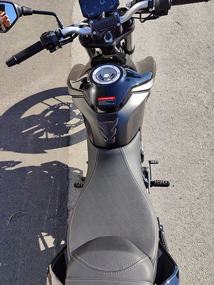 VOGE 125R 8 of 17