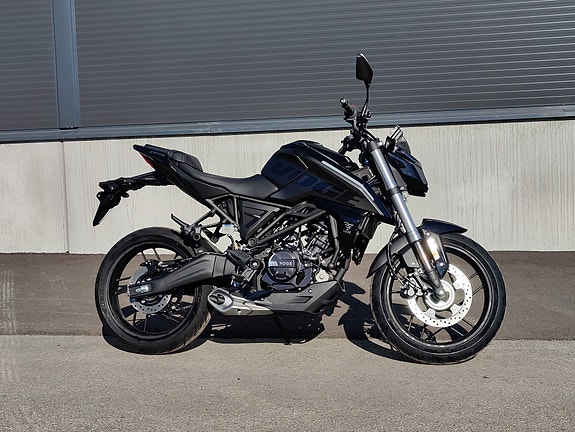 VOGE 125R 5 of 17