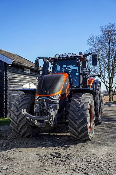 Valtra S416