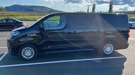Toyota Proace 3 of 8