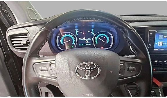 Toyota Proace 8 of 8