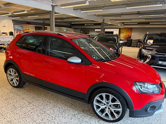 Volkswagen Polo Cross 3 of 5
