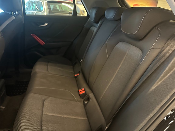Audi Q2 17 of 18