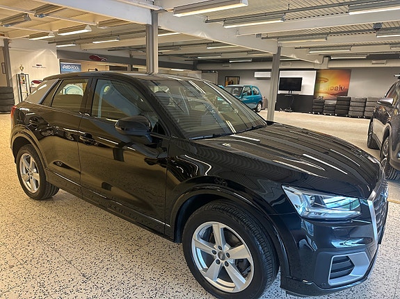 Audi Q2 3 of 18