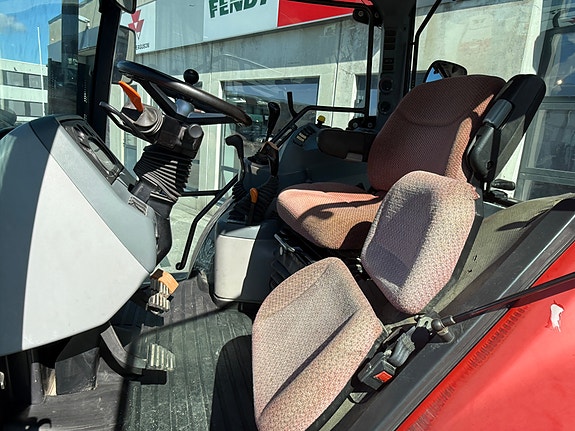 McCormick CX110 XTRASHIFT 13 of 27