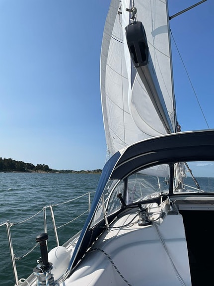 Bavaria 36 AC 3 of 5