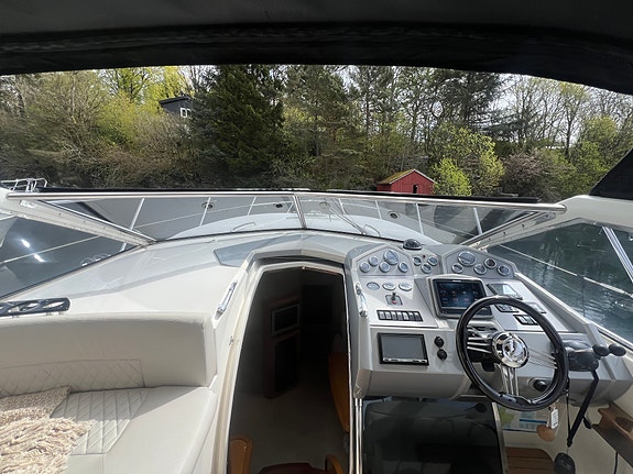 Absolute 39, skipsreg, ankervinsj forut og akter, generator, finans 20 of 30
