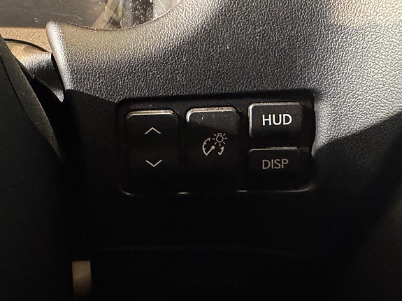 Lexus NX300h 20 of 30