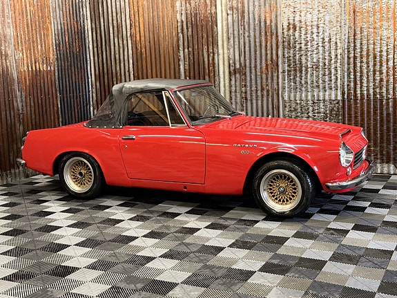 Datsun Fairlady 3 of 30