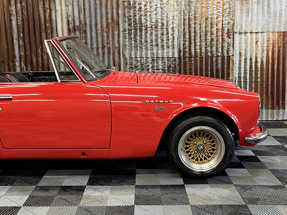 Datsun Fairlady 14 of 30