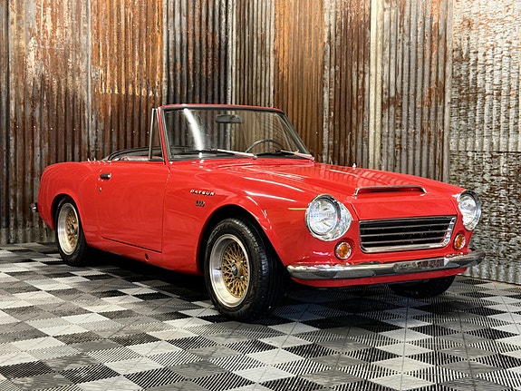 Datsun Fairlady 11 of 30