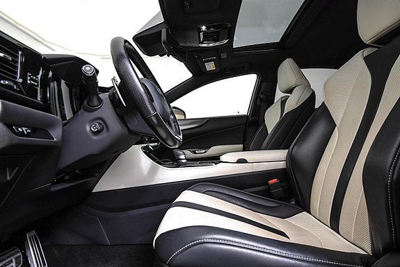 Lexus NX450h 16 of 30