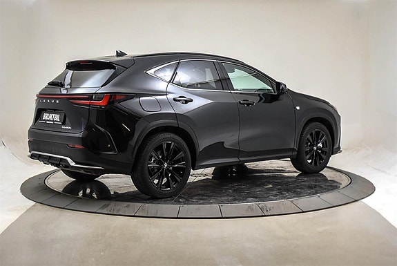 Lexus NX450h 5 of 30